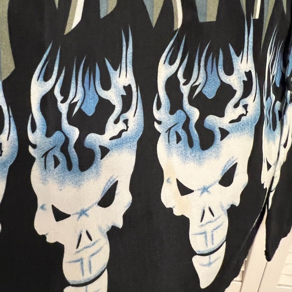 Scorpio USA Men’s XL Skull and Flames Shirt - Picture 5 of 12